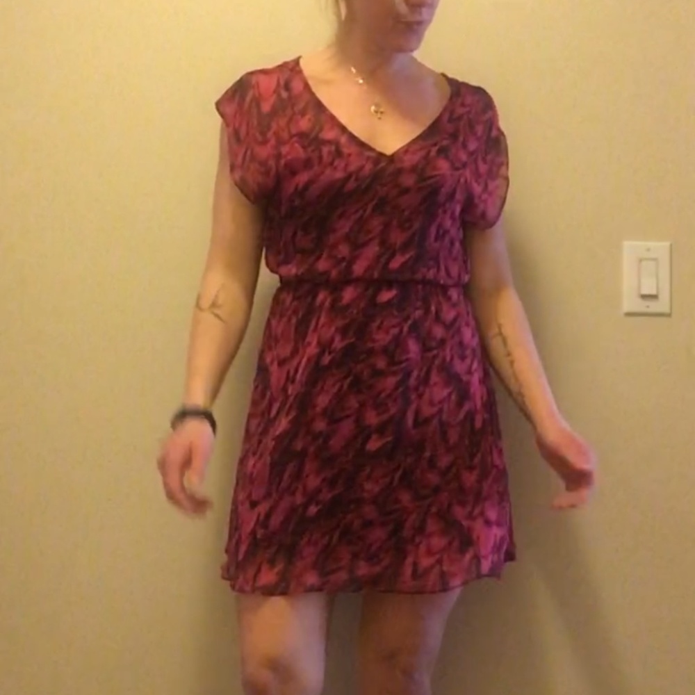 H&M - Feminine Summer Dress